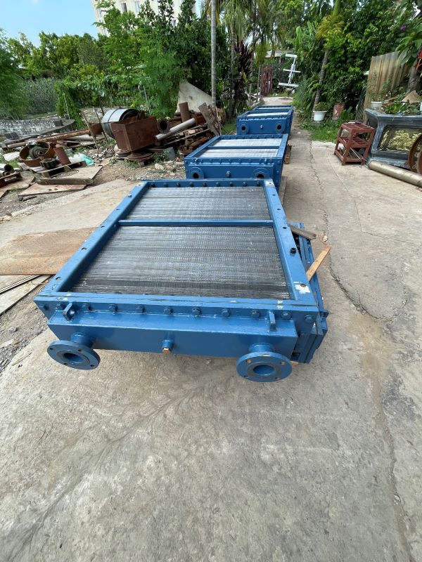 Nguyên nhân khiến két làm mát dầu bị tắc